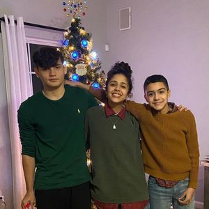 Meet your Posher, Aida carolina